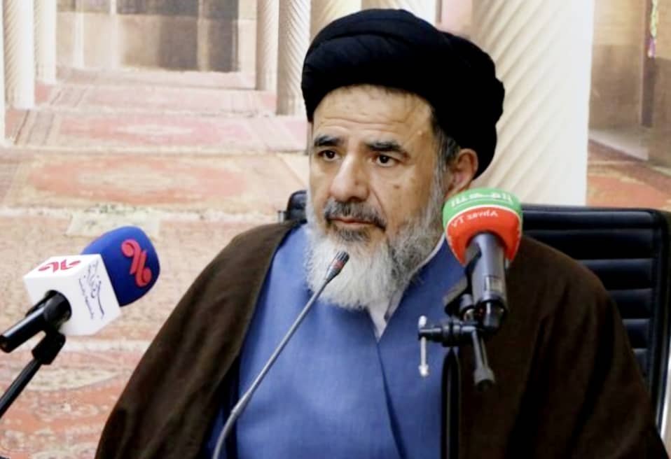 نباید اجازه داد حقوق زائران عتبات با سودجویی کاروان‌های غیرمجاز تضییع گردد