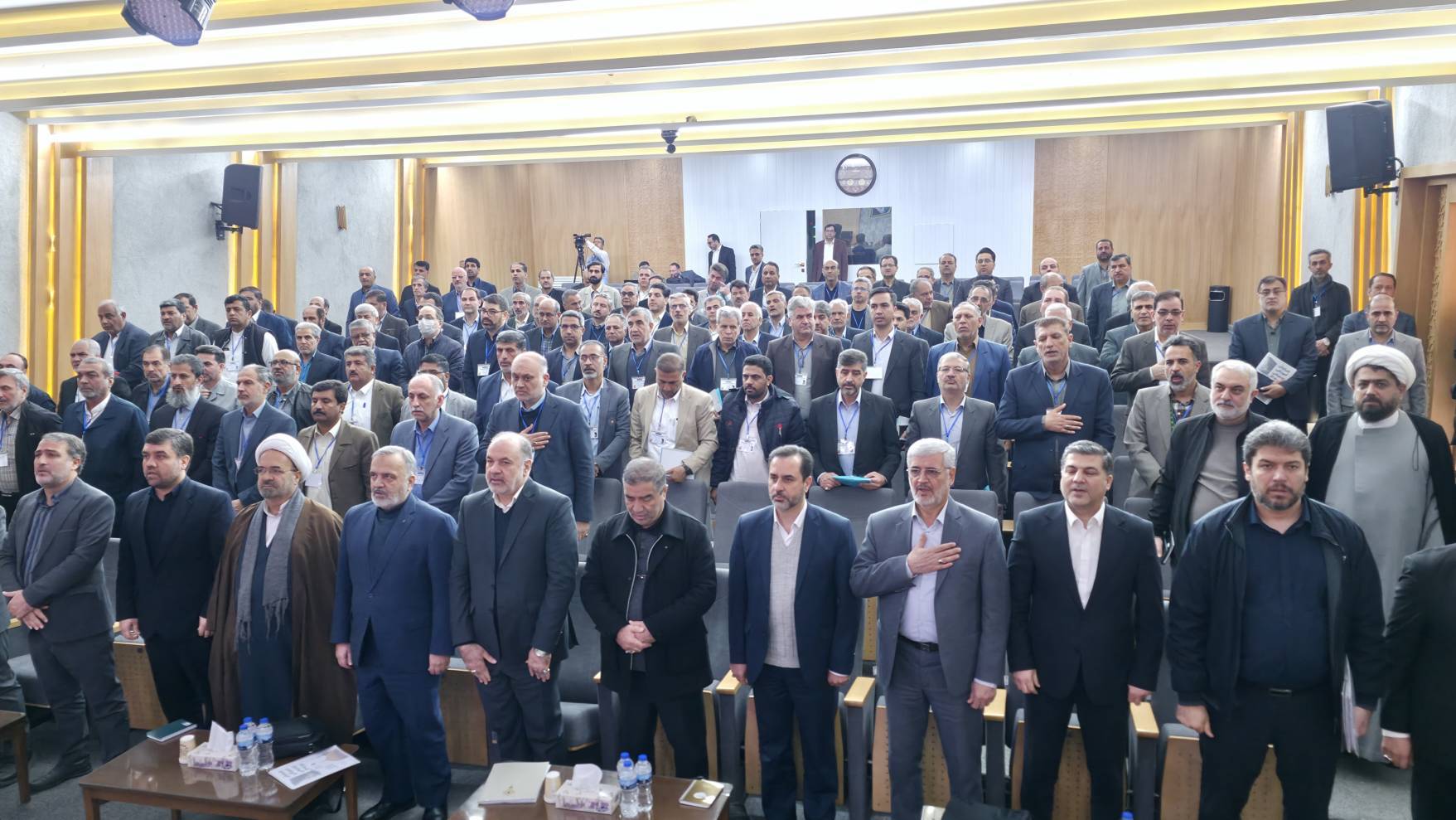 همایش آموزشی -توجیهی مشهد مقدس با حضور رئیس سازمان حج و زیارت و جمعی از مدیران سازمان  
